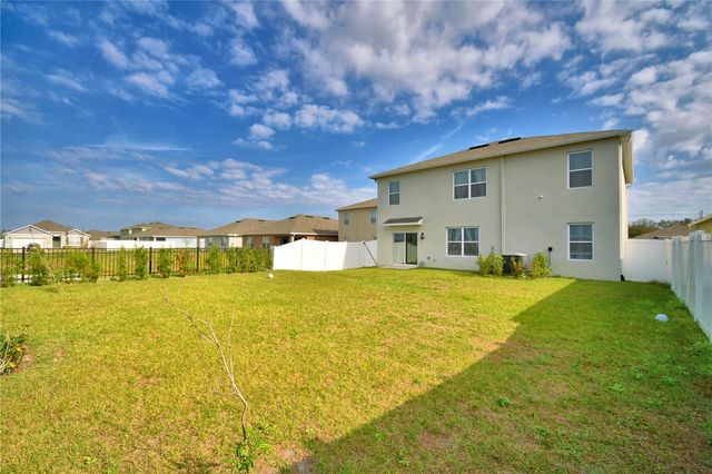 2816 IVY LAKE COURT, Lakeland, FL 33811