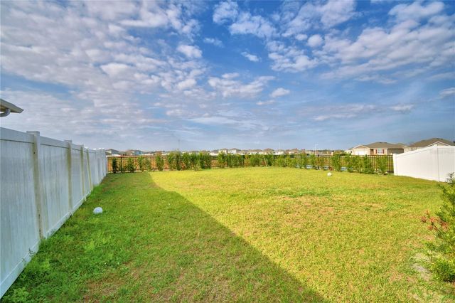 2816 IVY LAKE COURT, Lakeland, FL 33811