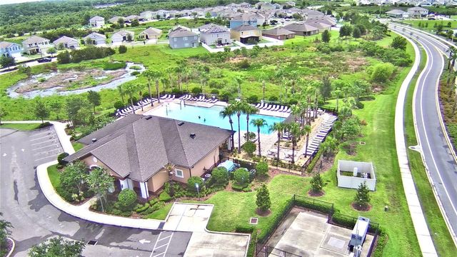 2816 IVY LAKE COURT, Lakeland, FL 33811
