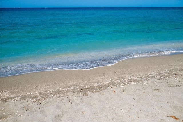 10742 IRONBRIDGE DRIVE, Venice, FL 34293