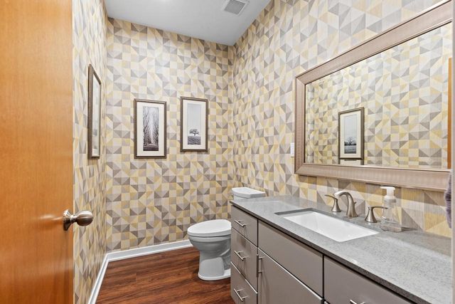 S90W32800 Granite TRAIL, Mukwonago, WI 53149