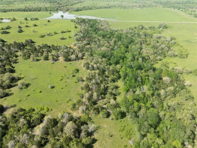 Tract 6 Hunt Lane, Flatonia, TX 78941