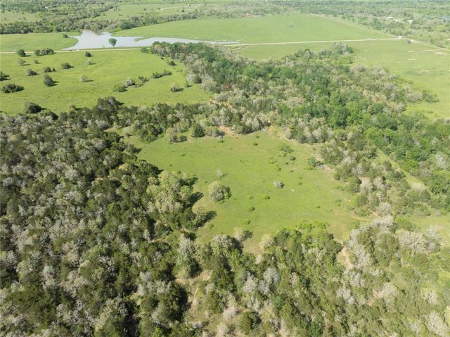 Tract 6 Hunt Lane, Flatonia, TX 78941