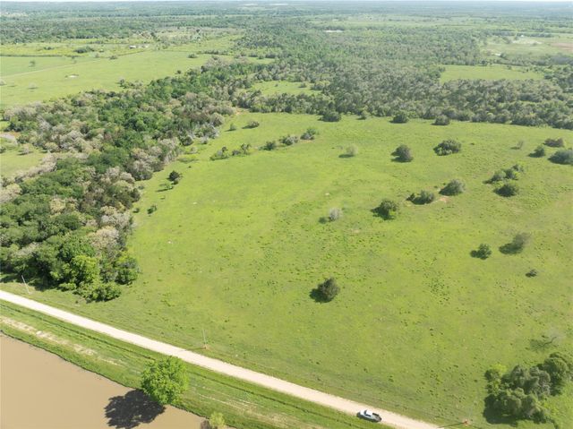 Tract 6 Hunt Lane, Flatonia, TX 78941