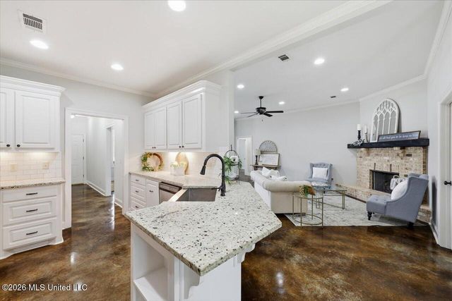 125 Victoria Place, Brandon, MS 39042