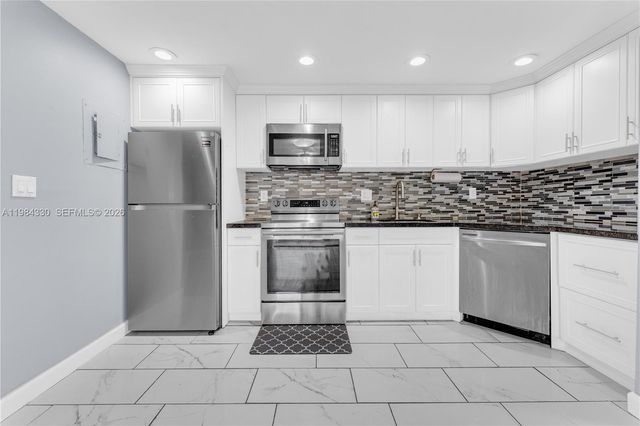 4540 NW 79th Ave 1A, Doral, FL 33166