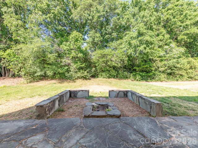 11709 Borchetta Drive, Charlotte, NC 28277