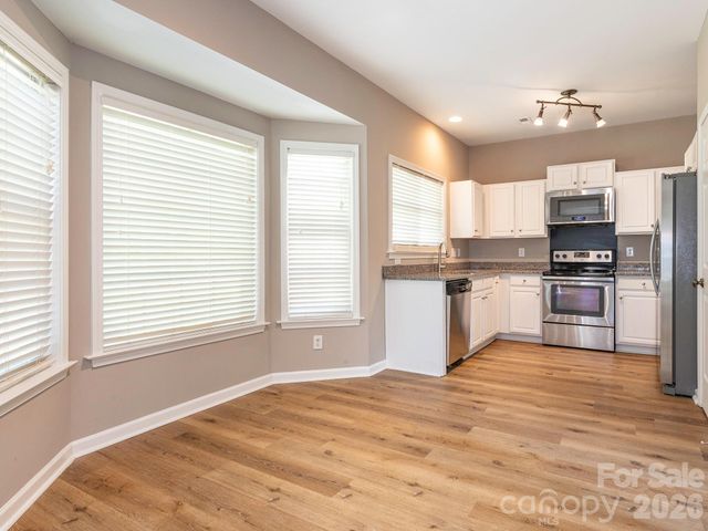 11709 Borchetta Drive, Charlotte, NC 28277