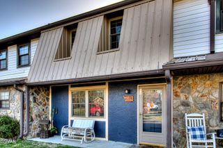 625 S Asbury Drive, Pigeon Forge, TN 37863