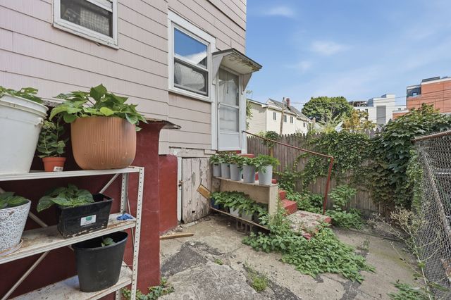5 Quincy Street, Somerville, MA 02143