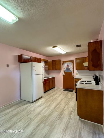 1909 Wilmont Avenue, Panama City, FL 32405