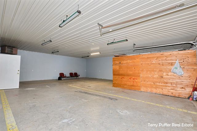 5329 E Apple Avenue, Muskegon, MI 49442