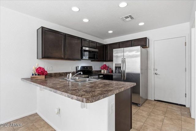 6161 E DESERT SPOON Lane E, Florence, AZ 85132