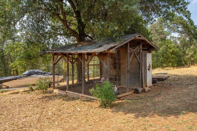 18280 Vista Lane, Cottonwood, CA 96022