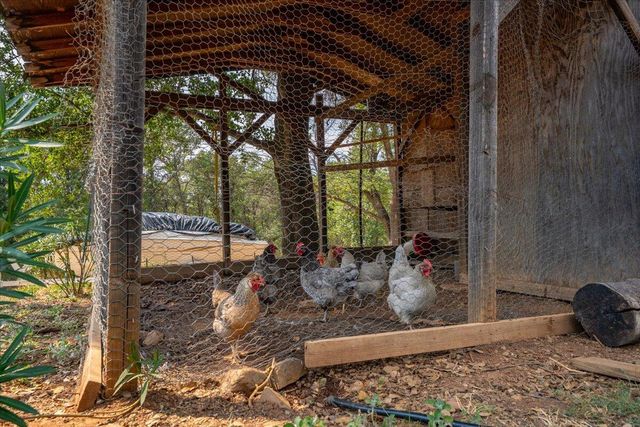 18280 Vista Lane, Cottonwood, CA 96022