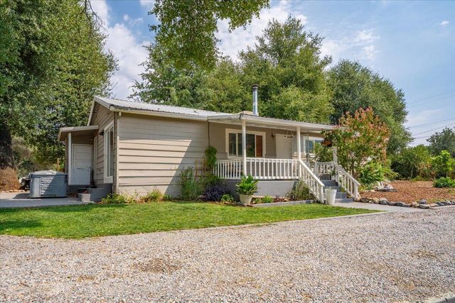 18280 Vista Lane, Cottonwood, CA 96022