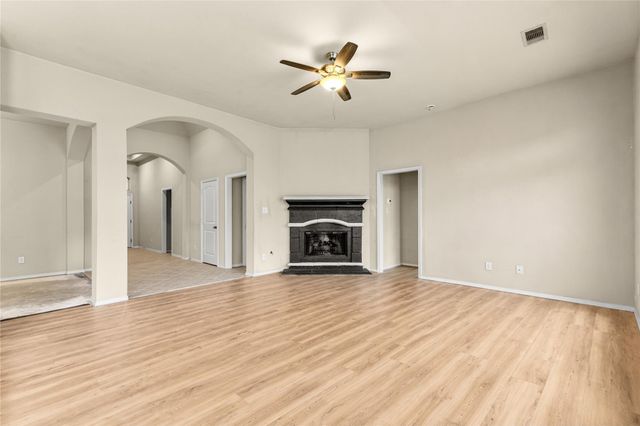 14010 Lake Hollow Drive, Pearland, TX 77584
