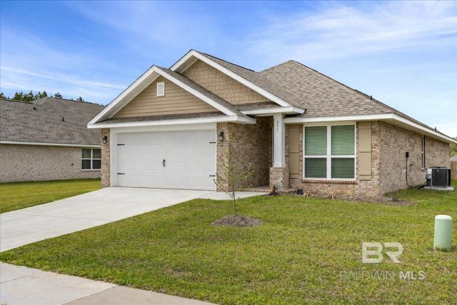 691 Mayflower Drive, Foley, AL 36535