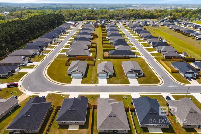 691 Mayflower Drive, Foley, AL 36535