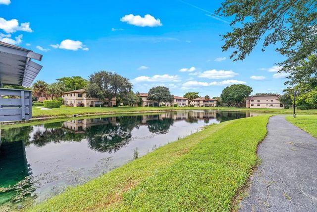 3132 SW 20th Terrace 12b, Delray Beach, FL 33445