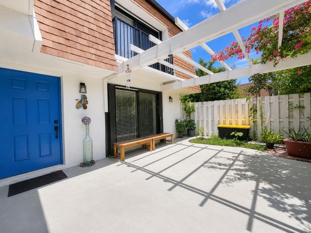 3132 SW 20th Terrace 12b, Delray Beach, FL 33445