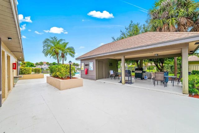 3132 SW 20th Terrace 12b, Delray Beach, FL 33445