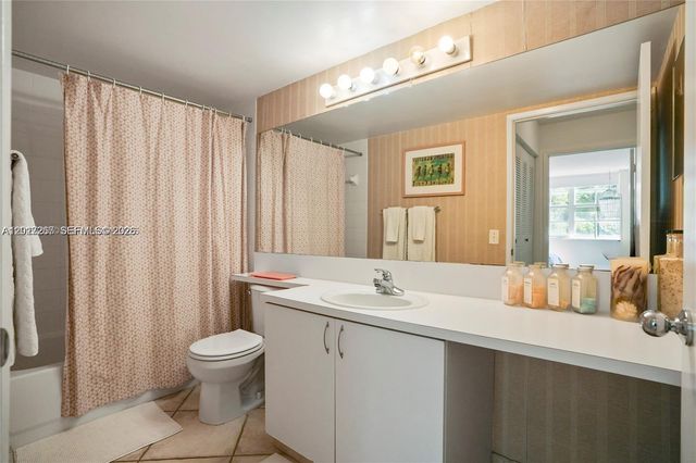 19555 E Country Club Dr 8502, Aventura, FL 33180