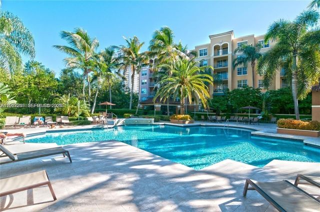 19555 E Country Club Dr 8502, Aventura, FL 33180