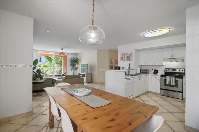 19555 E Country Club Dr 8502, Aventura, FL 33180