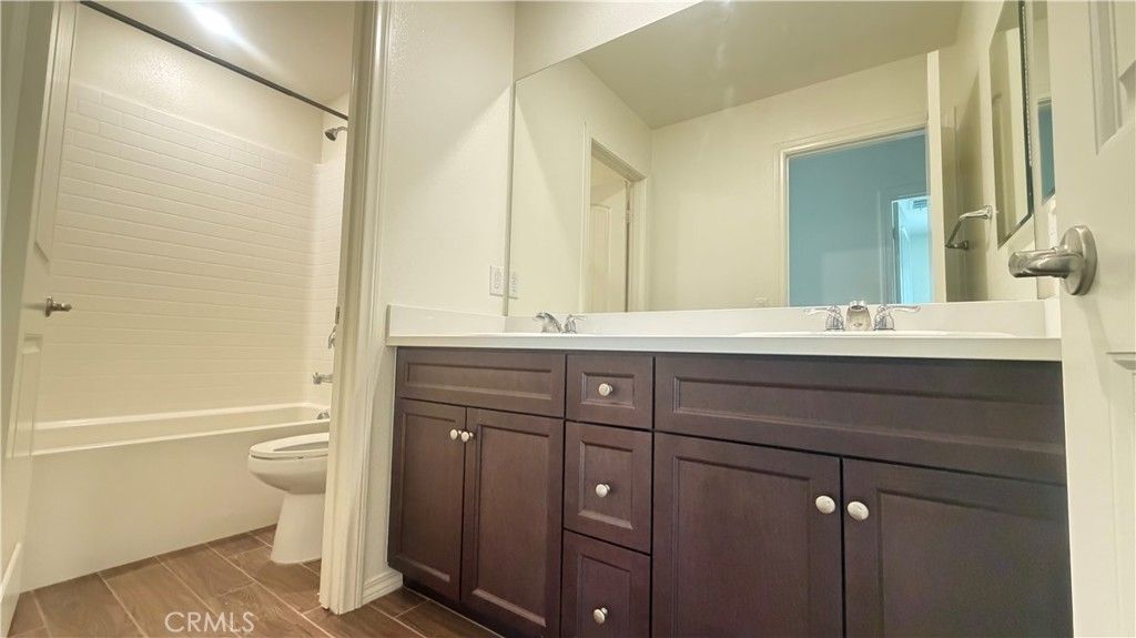 Image 7 of property listing at 3237 East Mount Rainier Dr, Ontario, CA 91762