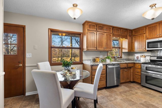 50 Willow Wood Drive, Excelsior, MN 55331