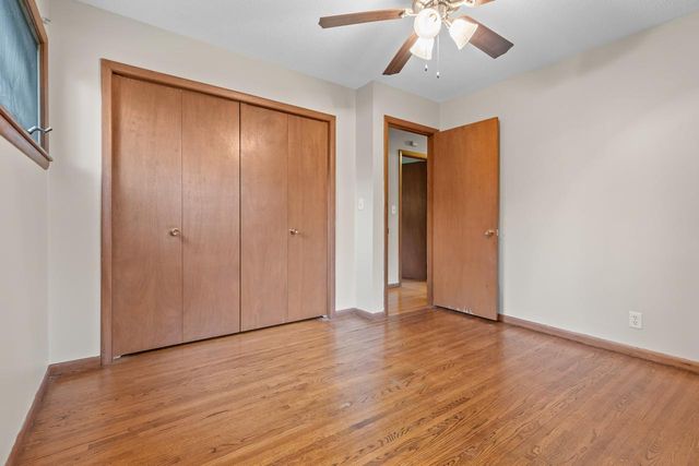 50 Willow Wood Drive, Excelsior, MN 55331