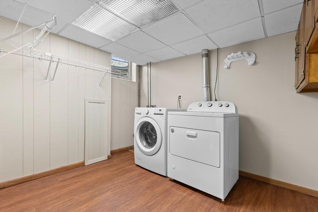 50 Willow Wood Drive, Excelsior, MN 55331