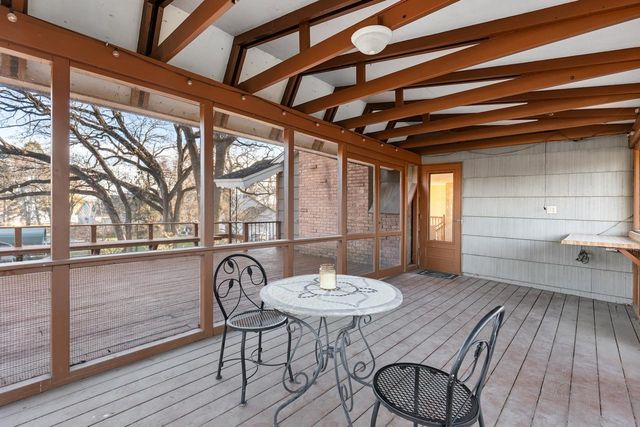 50 Willow Wood Drive, Excelsior, MN 55331