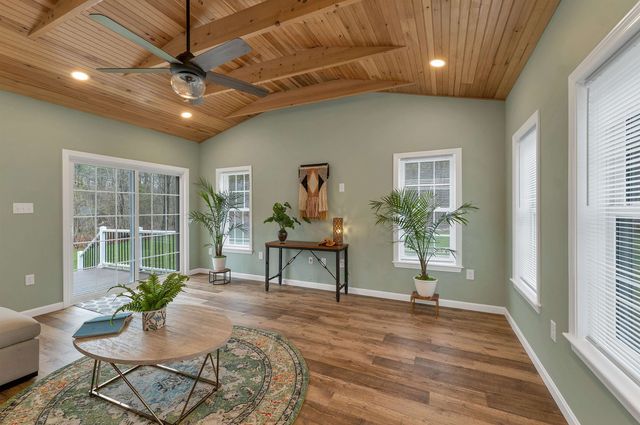 217 Steam Mill Road, Auburn, NH 03032