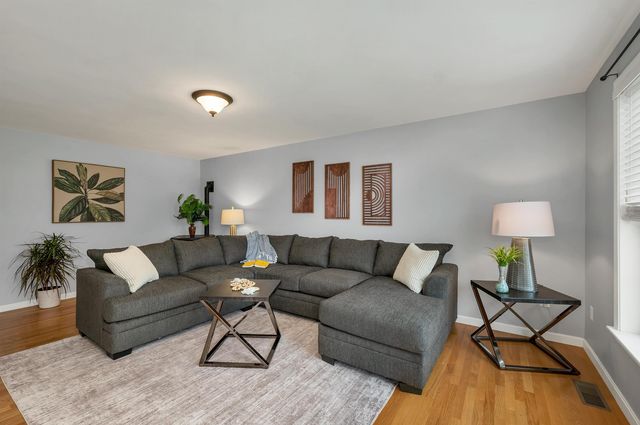 217 Steam Mill Road, Auburn, NH 03032