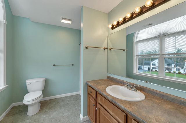 217 Steam Mill Road, Auburn, NH 03032