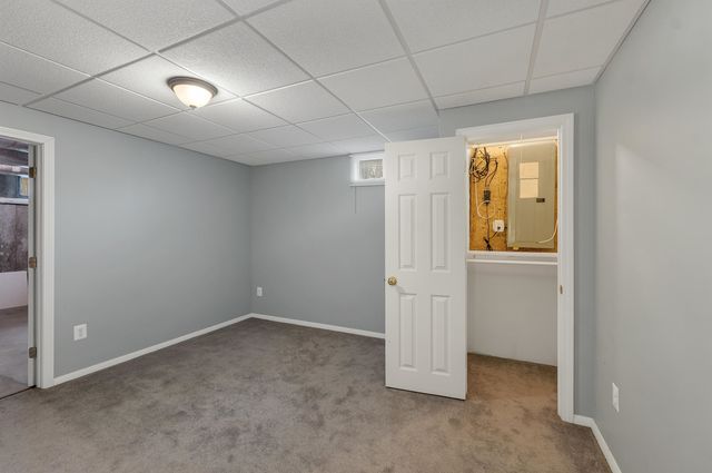 217 Steam Mill Road, Auburn, NH 03032