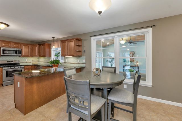 217 Steam Mill Road, Auburn, NH 03032