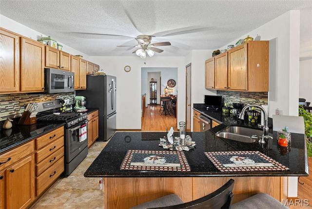 5194 Depaul Drive, Fairview Heights, IL 62208