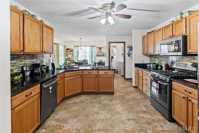 5194 Depaul Drive, Fairview Heights, IL 62208