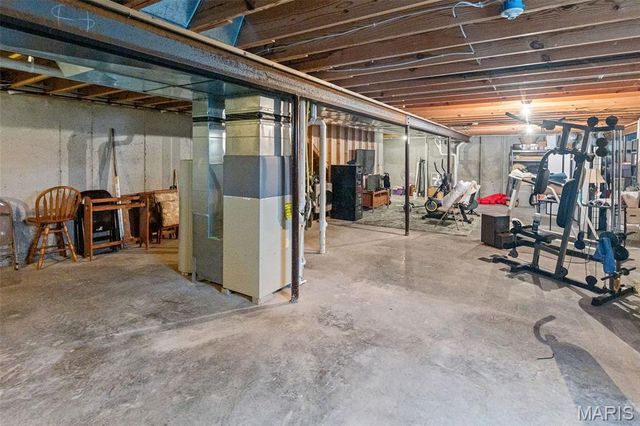 5194 Depaul Drive, Fairview Heights, IL 62208