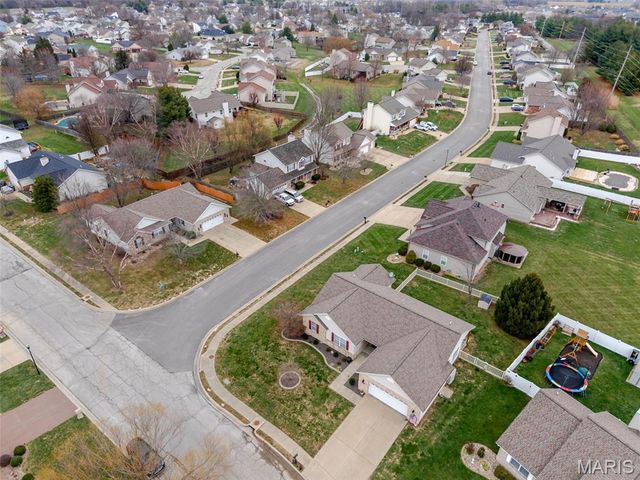 5194 Depaul Drive, Fairview Heights, IL 62208