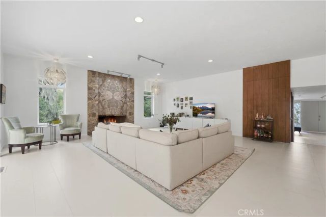 6060 Pachappa Drive, Riverside, CA 92506
