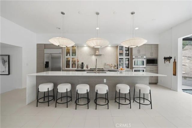 6060 Pachappa Drive, Riverside, CA 92506