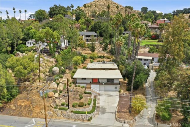 6060 Pachappa Drive, Riverside, CA 92506