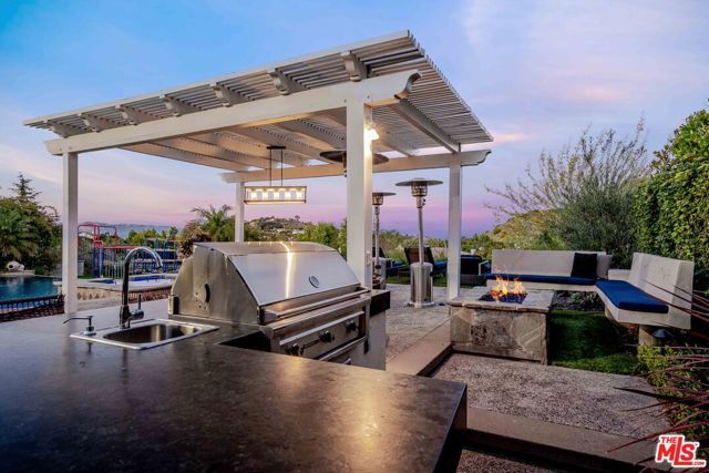 3880 Prado Del Trigo, Calabasas, CA 91302
