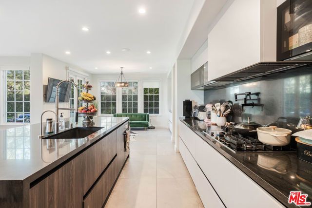 3880 Prado Del Trigo, Calabasas, CA 91302
