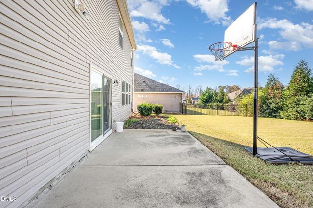 104 Oak Rise Lane, Fuquay Varina, NC 27526