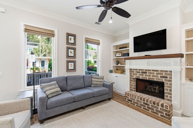 7 Canton Row, Beaufort, SC 29906